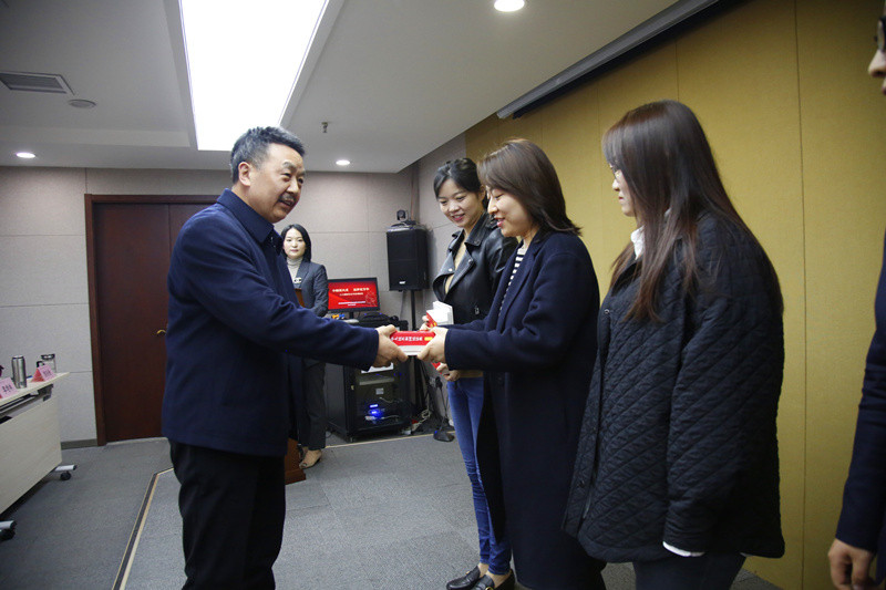 圖片2.jpg 圖片2.jpg