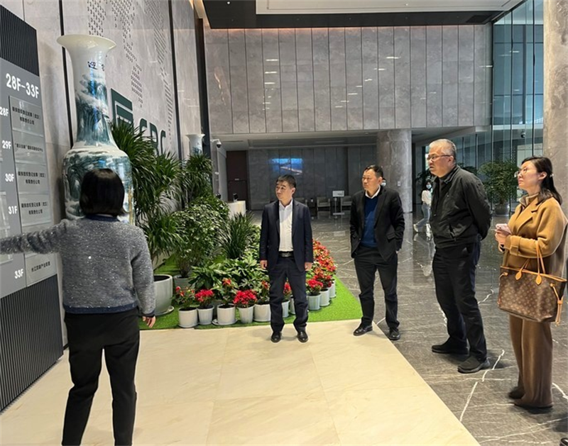 新型能源公司副總經理李強一行赴2.png