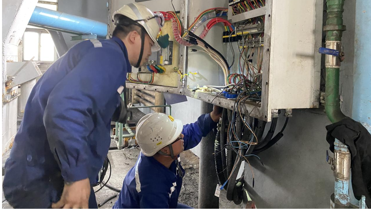 孫二軍 詩歌——《你要寫新能，就不能只寫......》