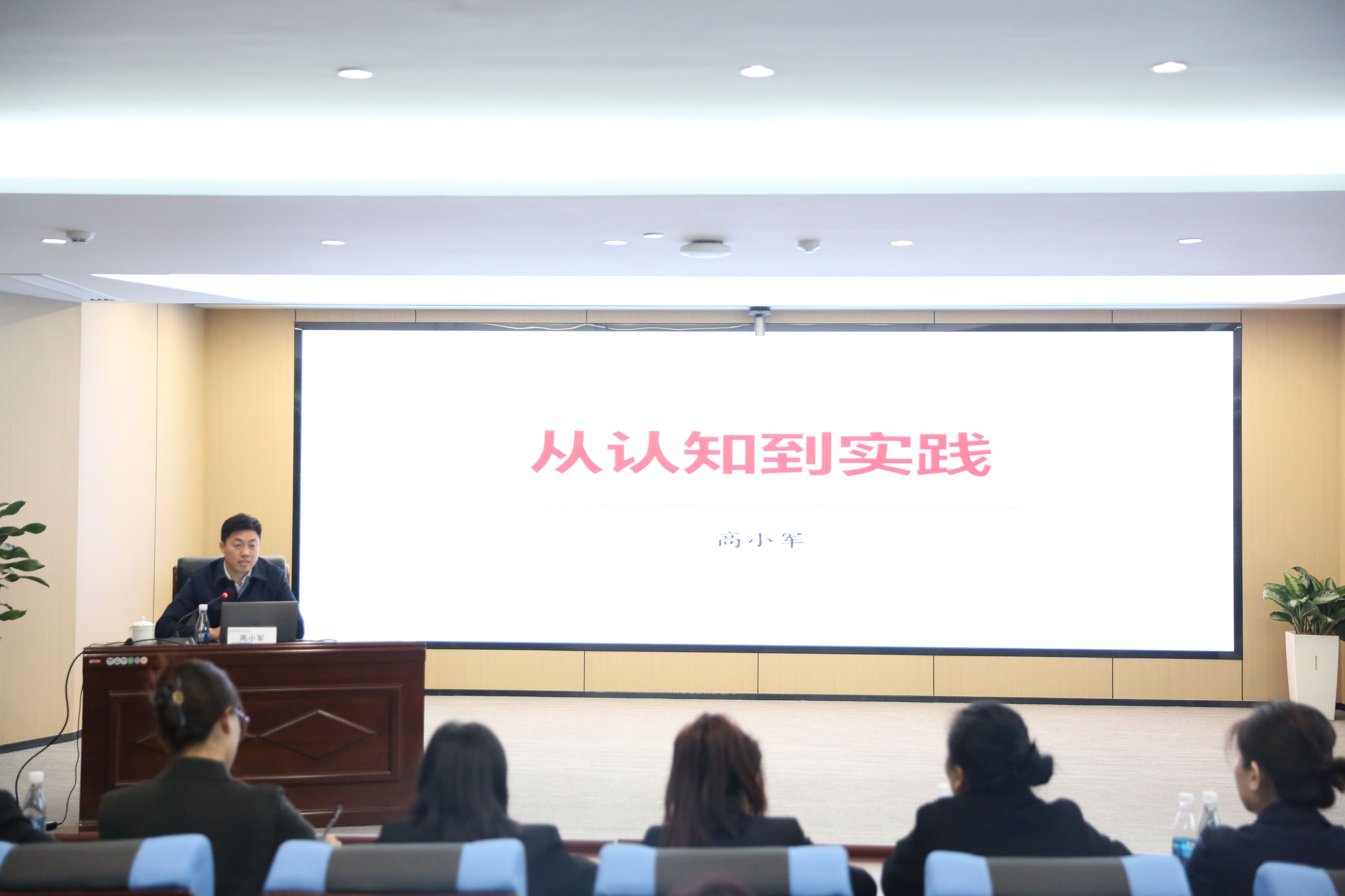 181731890700120077.jpg 1.jpg