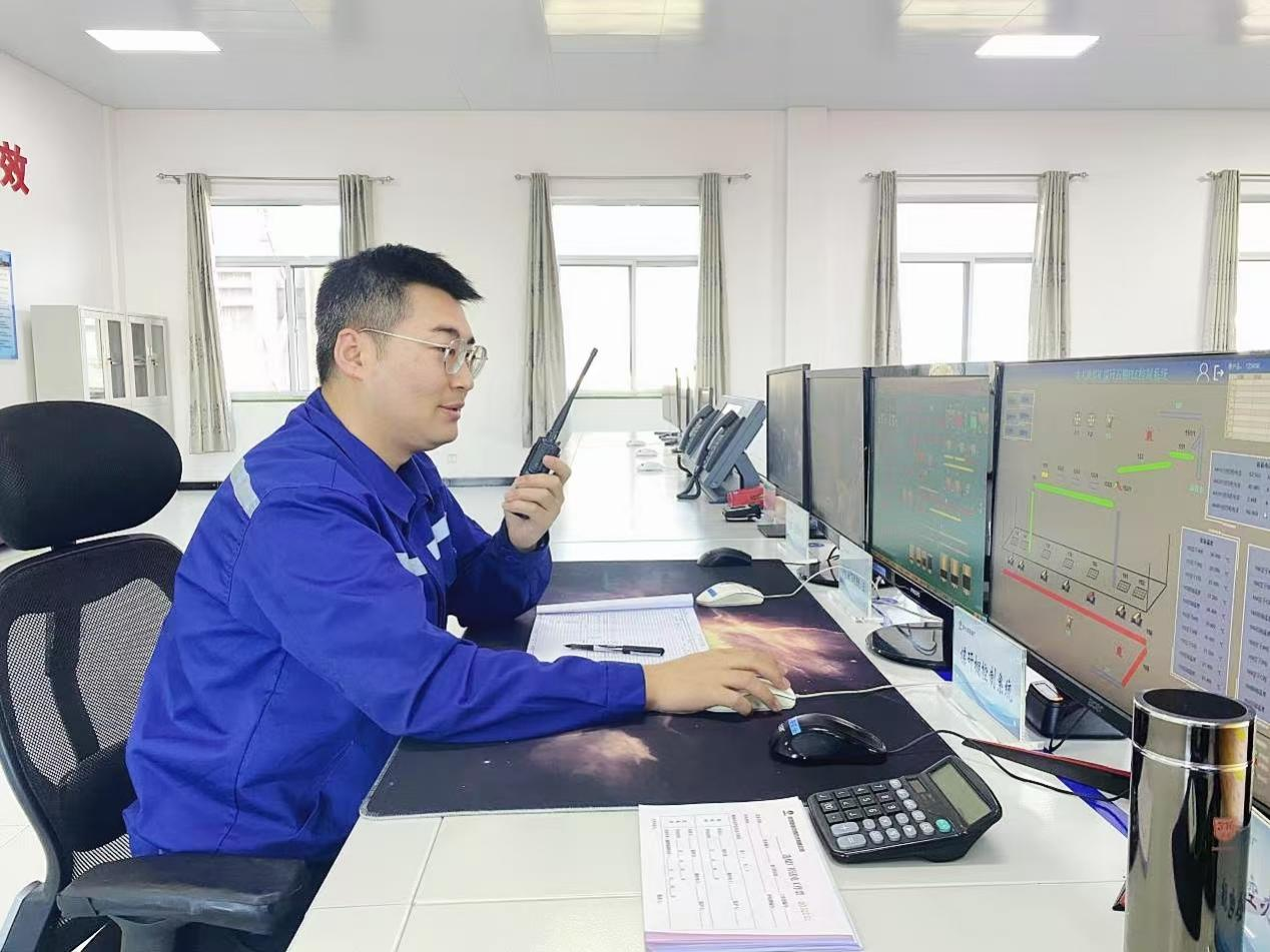 051738728414712890.png 選煤公司:別樣“年味”叫堅(jiān)守03.png