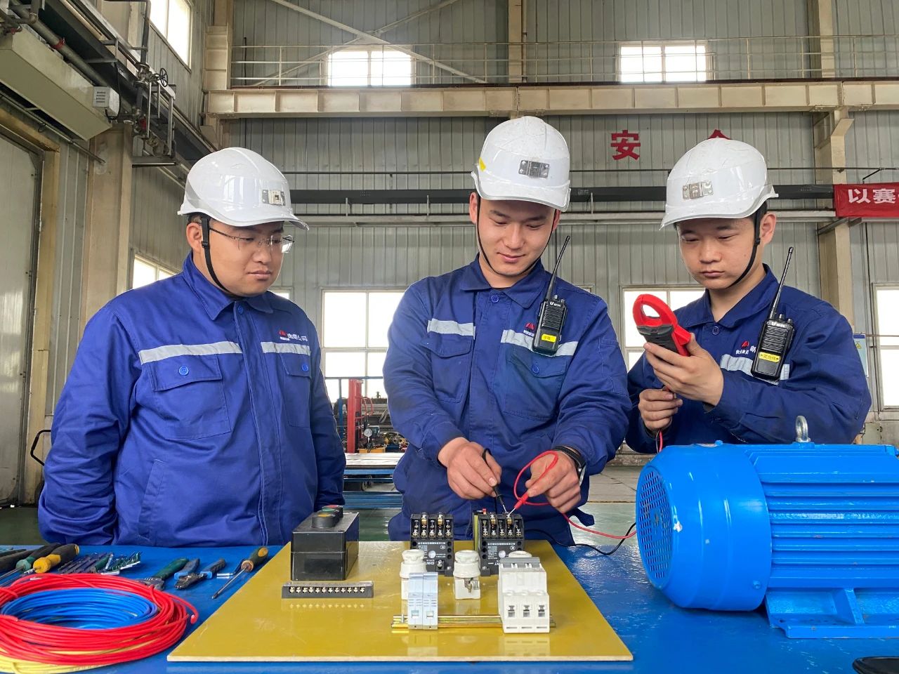 081754644588738538.jpg 001.jpg