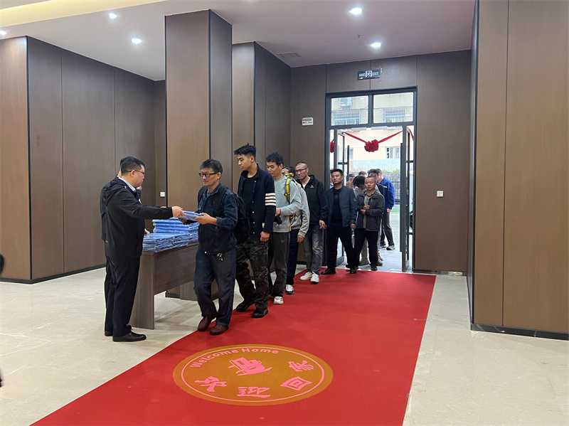 081757295016292326.jpg ddcd9be7b926f441ac502f7b23048b7.jpg