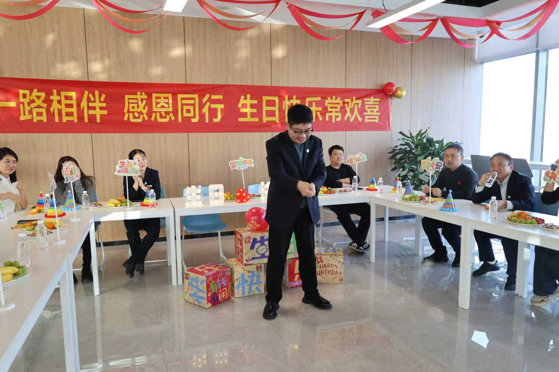 161768545700622623.jpg 748a4814990bbfd09fb7c19b51f6bbf1.jpg